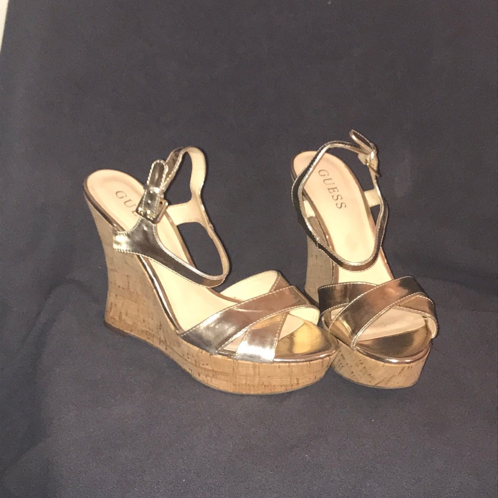 Gold wedges